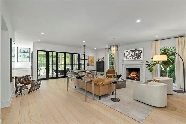 715 Amberidge Trail, Atlanta, GA 30328