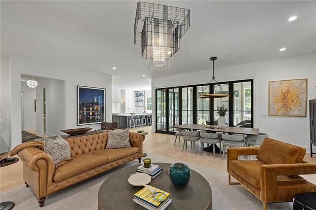 715 Amberidge Trail, Atlanta, GA 30328