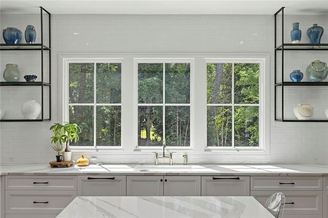 715 Amberidge Trail, Atlanta, GA 30328