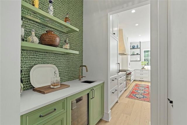 715 Amberidge Trail, Atlanta, GA 30328