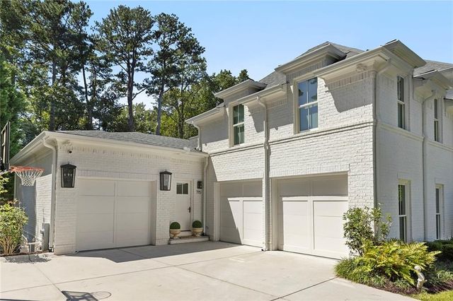 715 Amberidge Trail, Atlanta, GA 30328