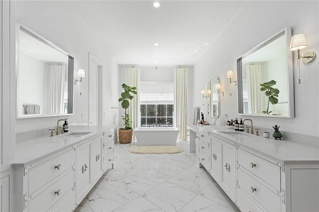 715 Amberidge Trail, Atlanta, GA 30328