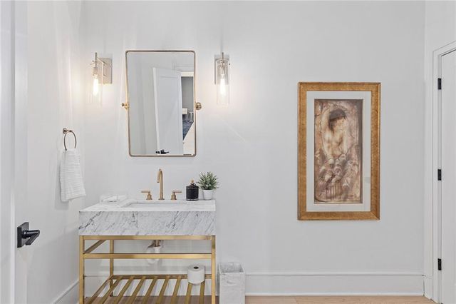 715 Amberidge Trail, Atlanta, GA 30328