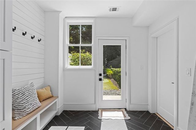 715 Amberidge Trail, Atlanta, GA 30328