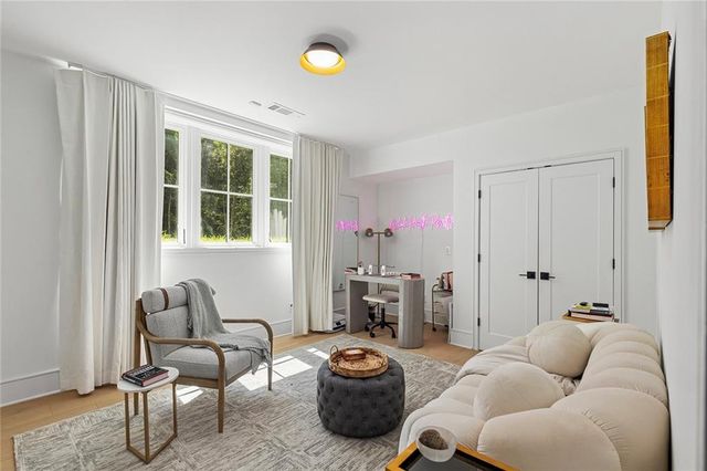 715 Amberidge Trail, Atlanta, GA 30328