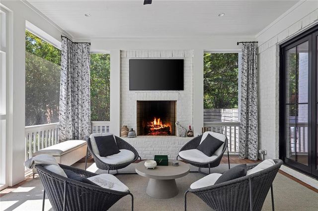 715 Amberidge Trail, Atlanta, GA 30328