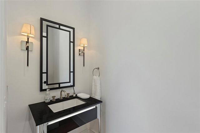 715 Amberidge Trail, Atlanta, GA 30328