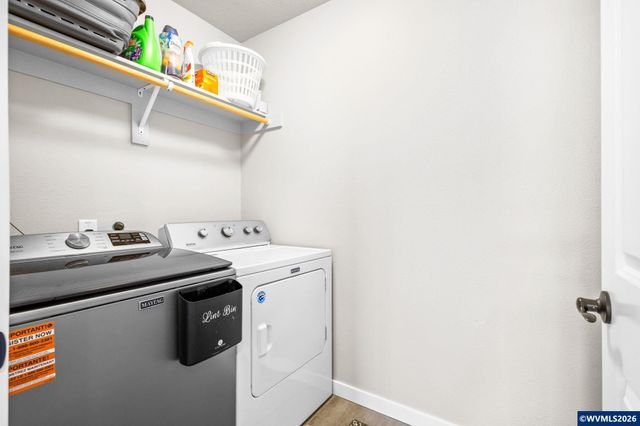 4882 Flight Av NE, Salem, OR 97305
