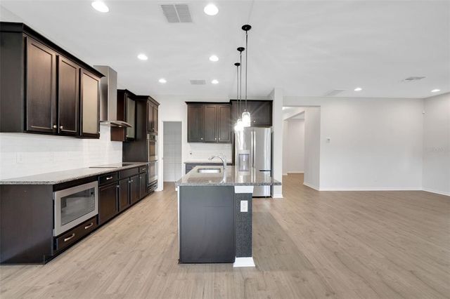 19238 OLD SPANISH ROAD, Tampa, FL 33647