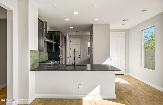 5664 N 176TH Lane, Litchfield Park, AZ 85340