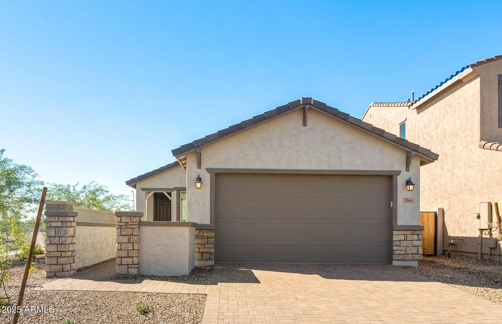 5664 N 176TH Lane, Litchfield Park, AZ 85340