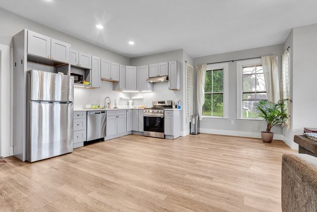 187 Neponset Ave 1, Boston, MA 02122