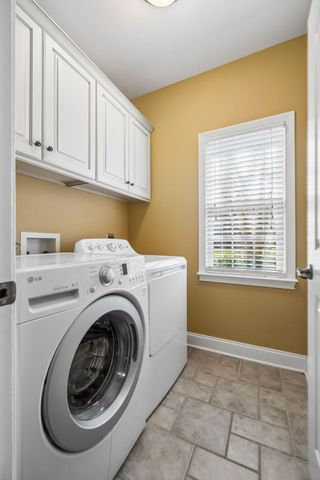 10421 Laurel Pointe Lane, Knoxville, TN 37931