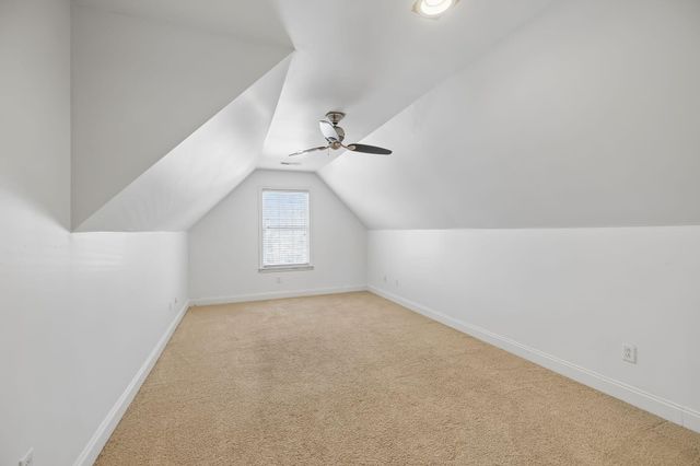 10421 Laurel Pointe Lane, Knoxville, TN 37931