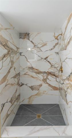 134 Old Quaker Lane, Hyde Park, NY 12538