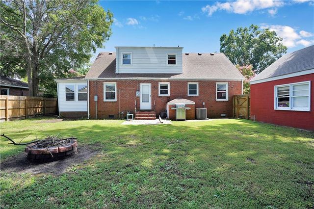 618 Euwanee PL, Norfolk, VA 23503