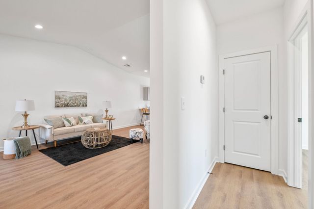 11312 W 35th Cir, Wichita, KS 67215