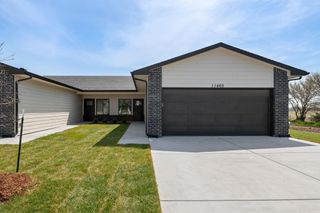 11312 W 35th Cir, Wichita, KS 67215