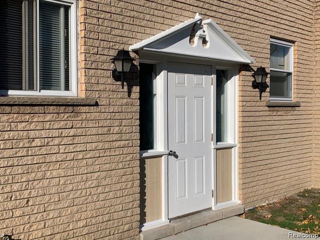 19220 Wick Road 221, Allen Park, MI 48101