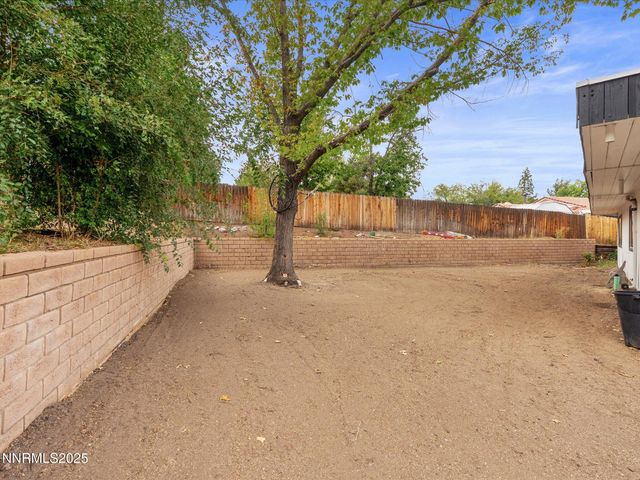 3269 Valley Forge Way, Sparks, NV 89431