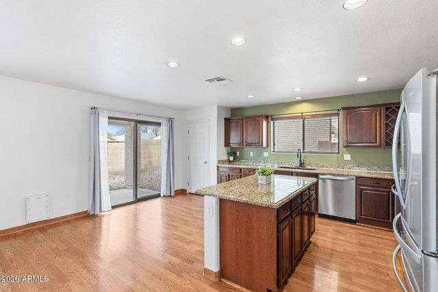 6430 W BARBARA Avenue, Glendale, AZ 85302