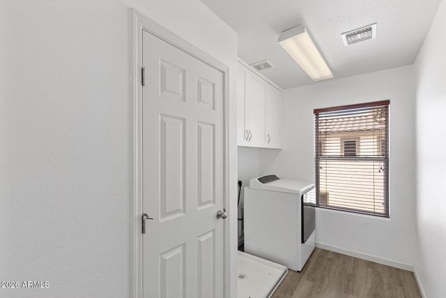 6430 W BARBARA Avenue, Glendale, AZ 85302