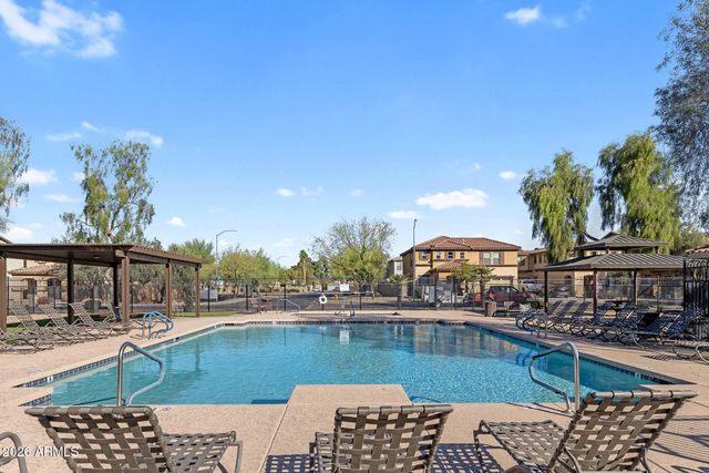 6430 W BARBARA Avenue, Glendale, AZ 85302