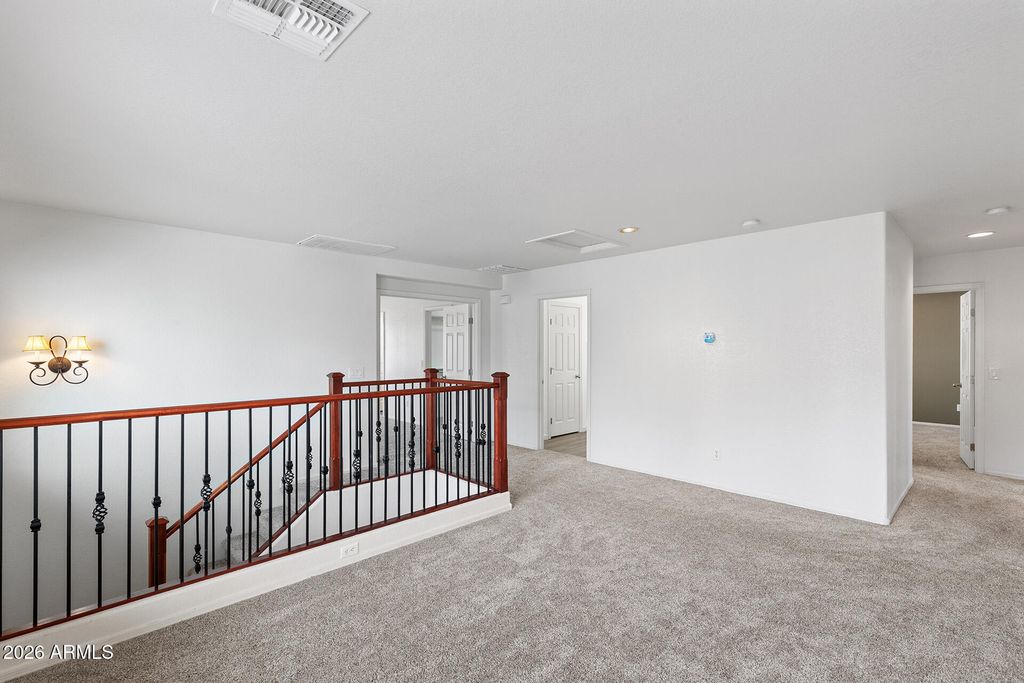 Image 30 of property listing at 6430 W BARBARA Avenue, Glendale, AZ 85302