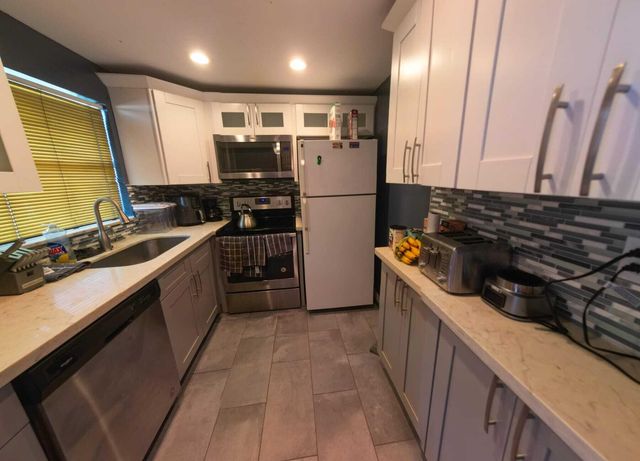 4101 NW 26th Street 358, Lauderhill, FL 33313