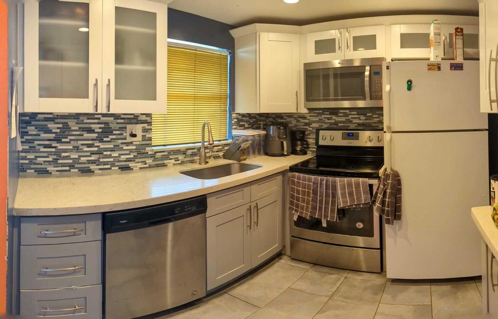 4101 NW 26th Street 358, Lauderhill, FL 33313