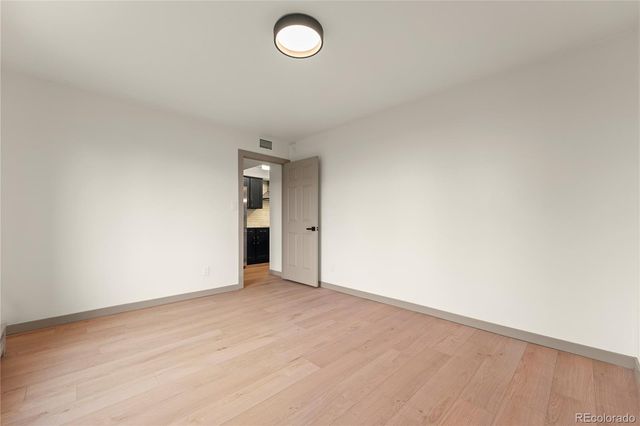 7000 E Quincy Avenue 301, Denver, CO 80237
