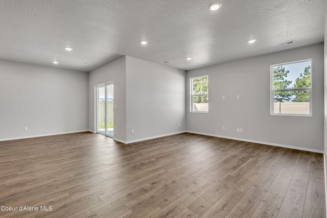 4891 W Homeward Bound Blvd, Coeur D'alene, ID 83815