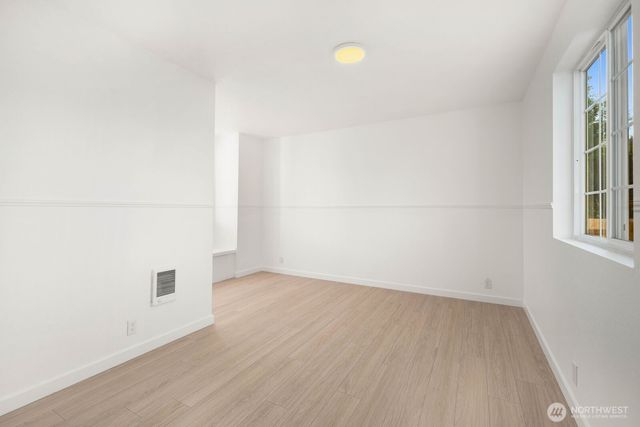 221 2nd Avenue N, Algona, WA 98001