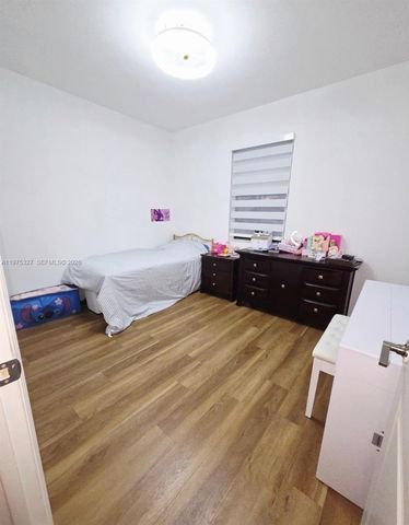 24341 SW 118th Path, Homestead, FL 33032