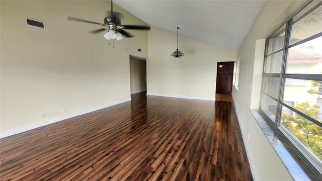 8751 Holly Ct 202, Tamarac, FL 33321