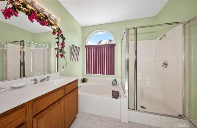 29811 Camden, Murrieta, CA 92563