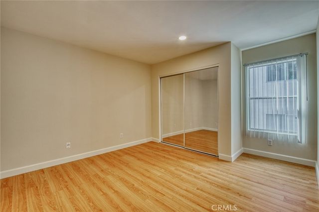 4546 Murietta Avenue 211, Sherman Oaks, CA 91423