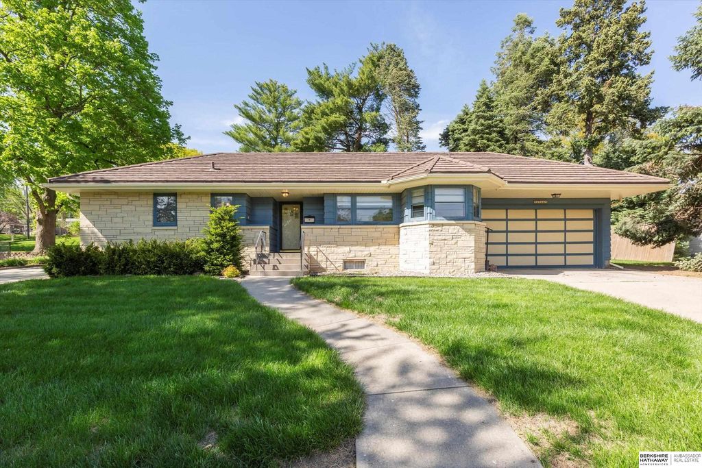 1516 O Street, Tekamah, NE 68061