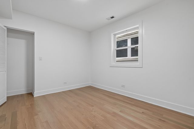 3527 N Kostner Avenue, Chicago, IL 60641