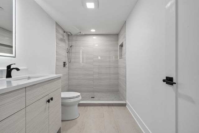3527 N Kostner Avenue, Chicago, IL 60641