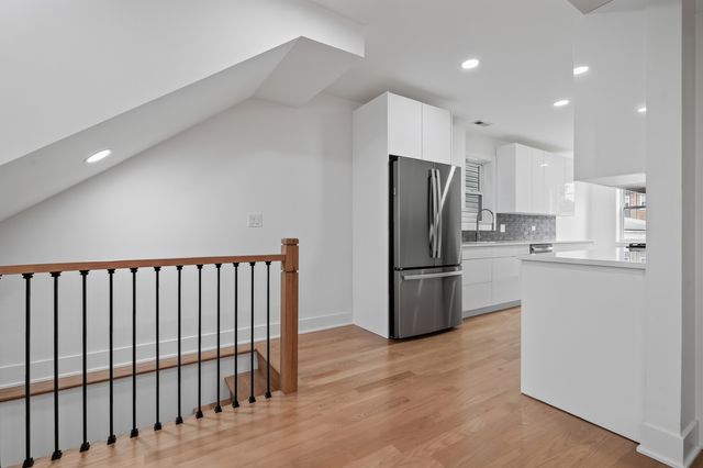 3527 N Kostner Avenue, Chicago, IL 60641