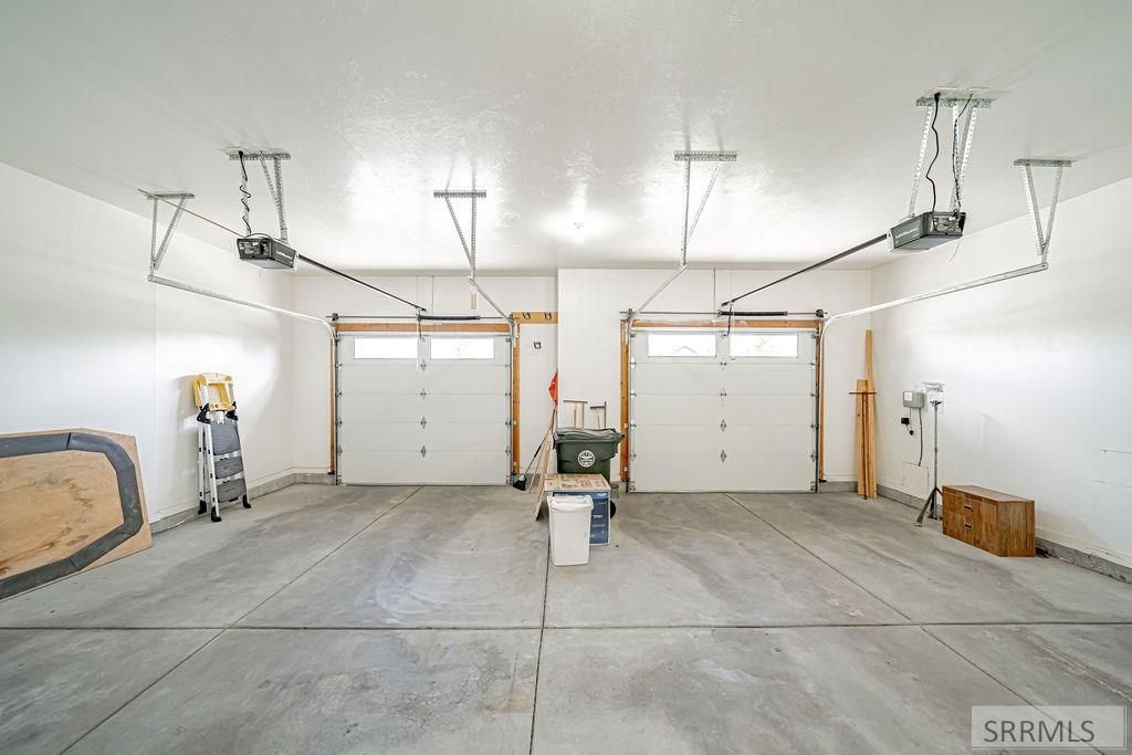 Image 38 of property listing at 899 N Von Elm Drive, Blackfoot, ID 83221