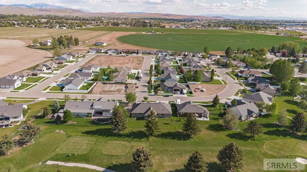 Image 45 of property listing at 899 N Von Elm Drive, Blackfoot, ID 83221
