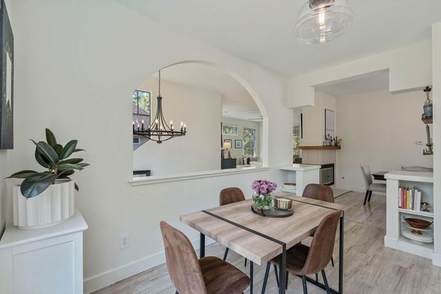 193 Purple Slate Place, The Woodlands, TX 77381