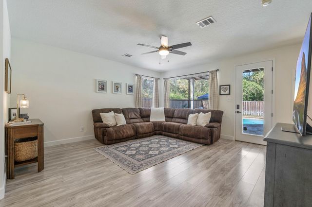 193 Purple Slate Place, The Woodlands, TX 77381