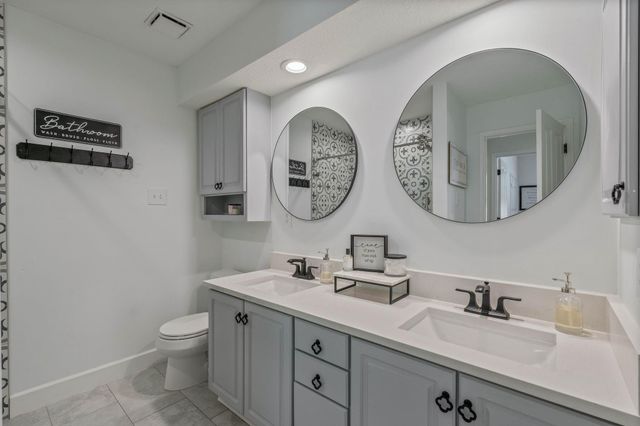 193 Purple Slate Place, The Woodlands, TX 77381