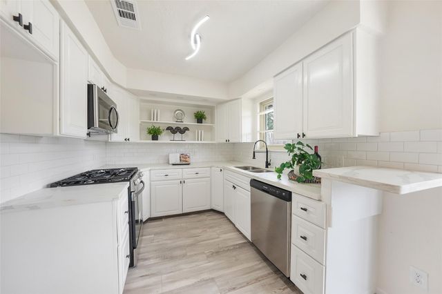 5507 De Milo Drive, Houston, TX 77092