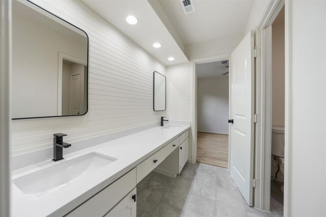 5507 De Milo Drive, Houston, TX 77092