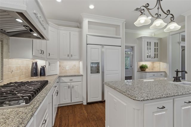 519 E Hickory Ridge Circle, Argyle, TX 76226