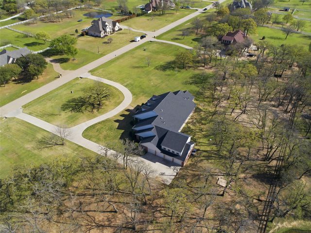 519 E Hickory Ridge Circle, Argyle, TX 76226